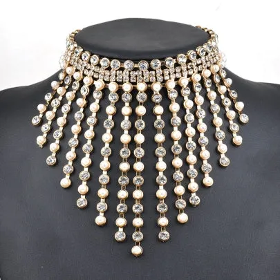 Cheap Rhinestone & Pearl Design Short Necklace