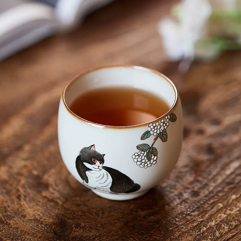 Gohobi Hand-painted Black & White Cat Hydrangeas Ceramic Tea Cup