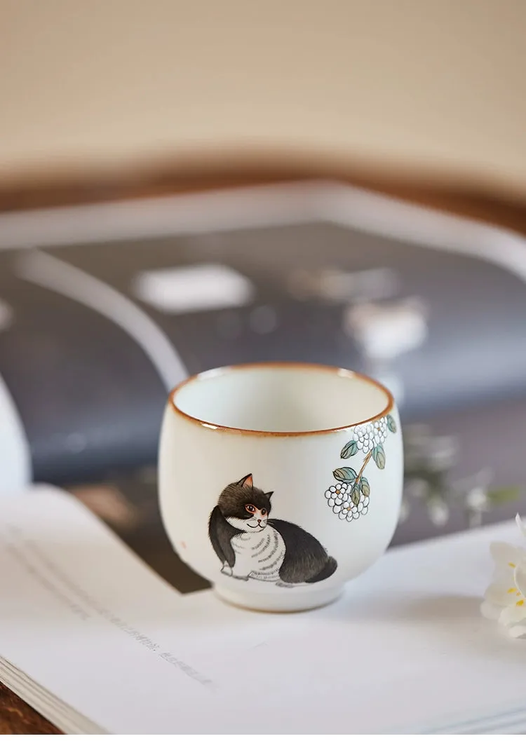 Gohobi Hand-painted Black & White Cat Hydrangeas Ceramic Tea Cup