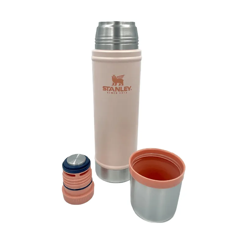 Stanley Classic Thermos 591 ml - Compact Durability for On-the-Go